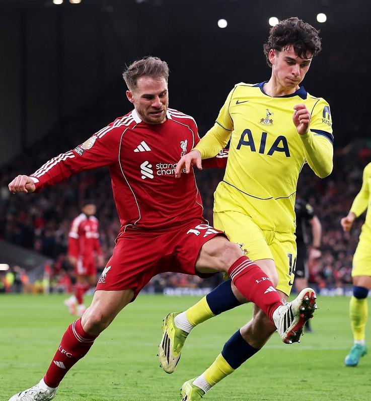 开云网页-里沙利松90分钟绝平，热刺1-1利物浦终结6连败，送斯洛特耻辱纪录